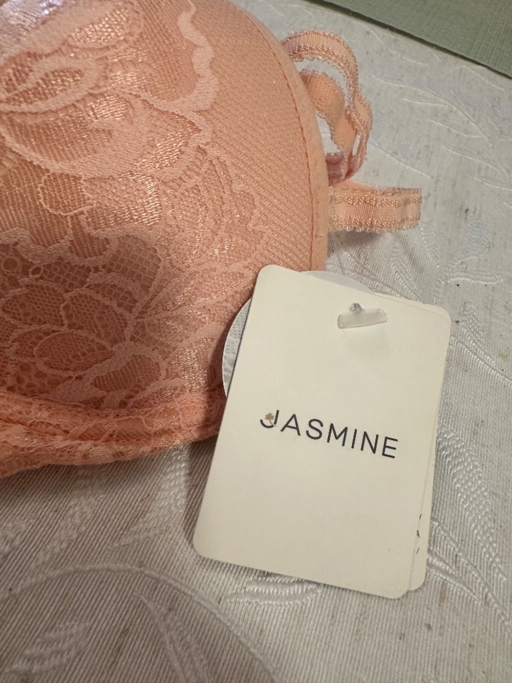 Jasmine bra 75 B (34 B) Color: peach (a delicate peach shade). - Picture 8 of 13